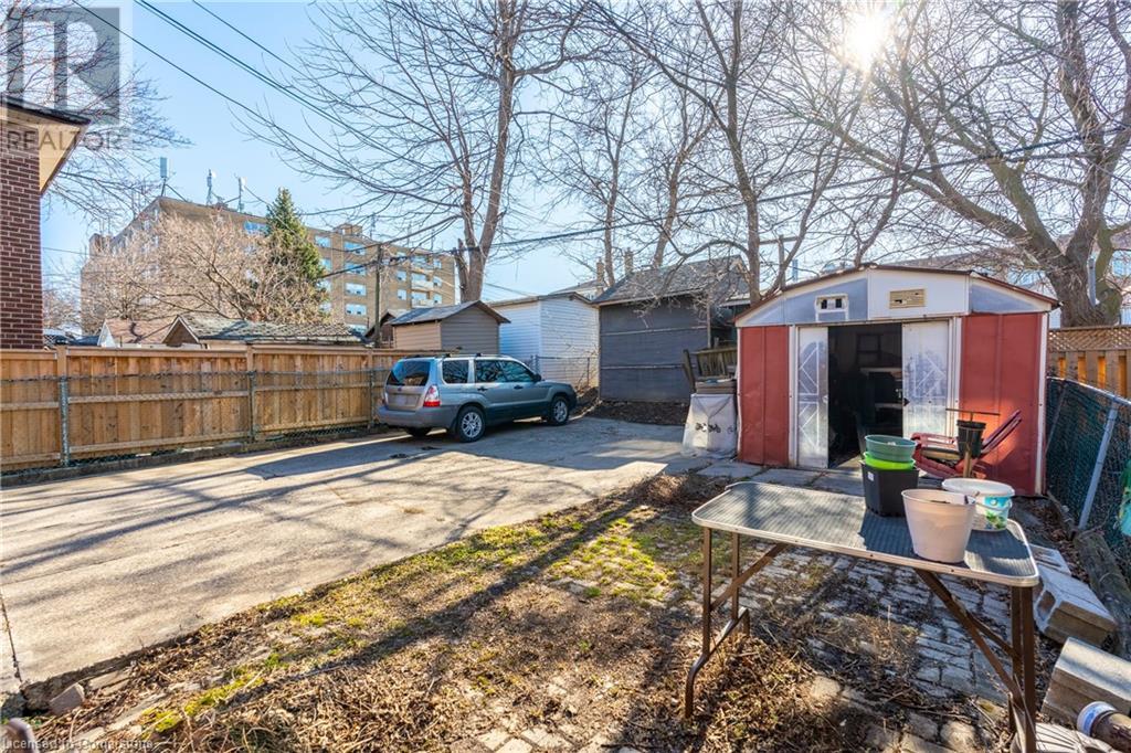 312 Atlas Avenue, York, Ontario  M6C 3P9 - Photo 10 - 40756233