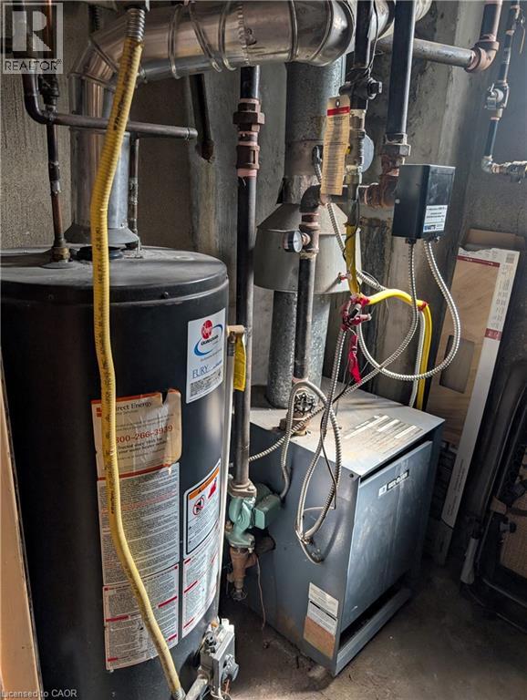 312 Atlas Avenue, York, Ontario  M6C 3P9 - Photo 21 - 40756233