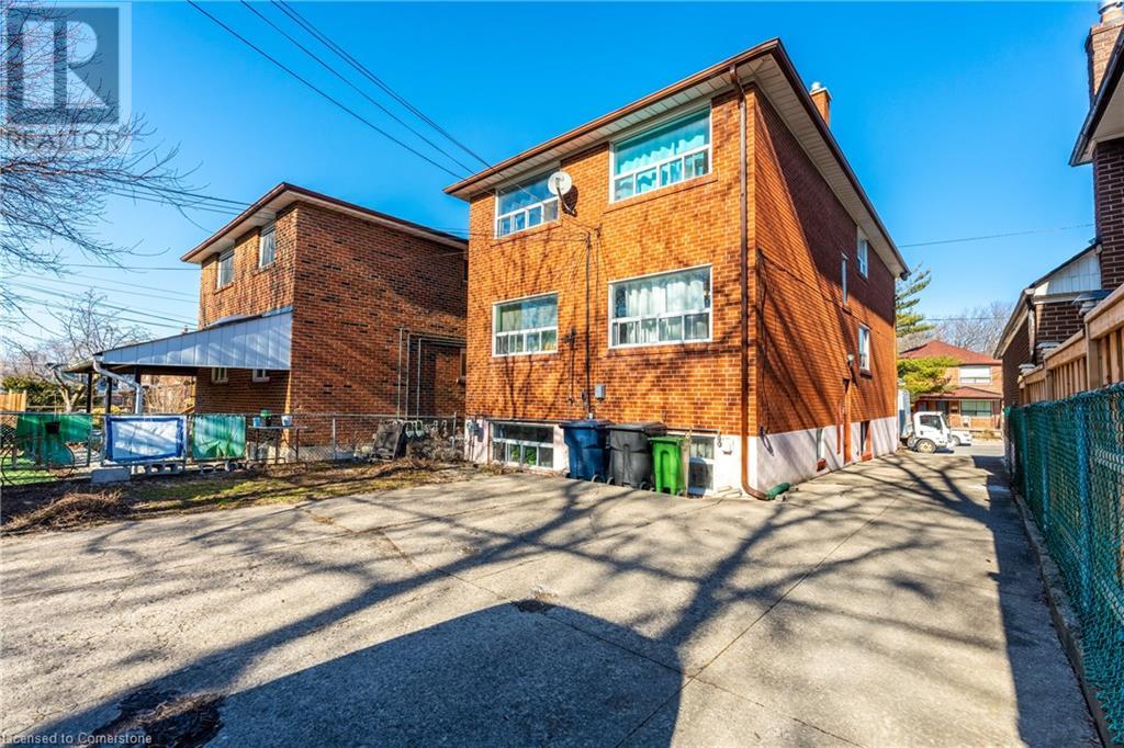 312 Atlas Avenue, York, Ontario  M6C 3P9 - Photo 7 - 40756233