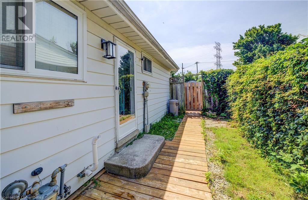 88 Glen Lake Crescent Unit# B, Kitchener, Ontario  N2N 1C5 - Photo 4 - 40755714