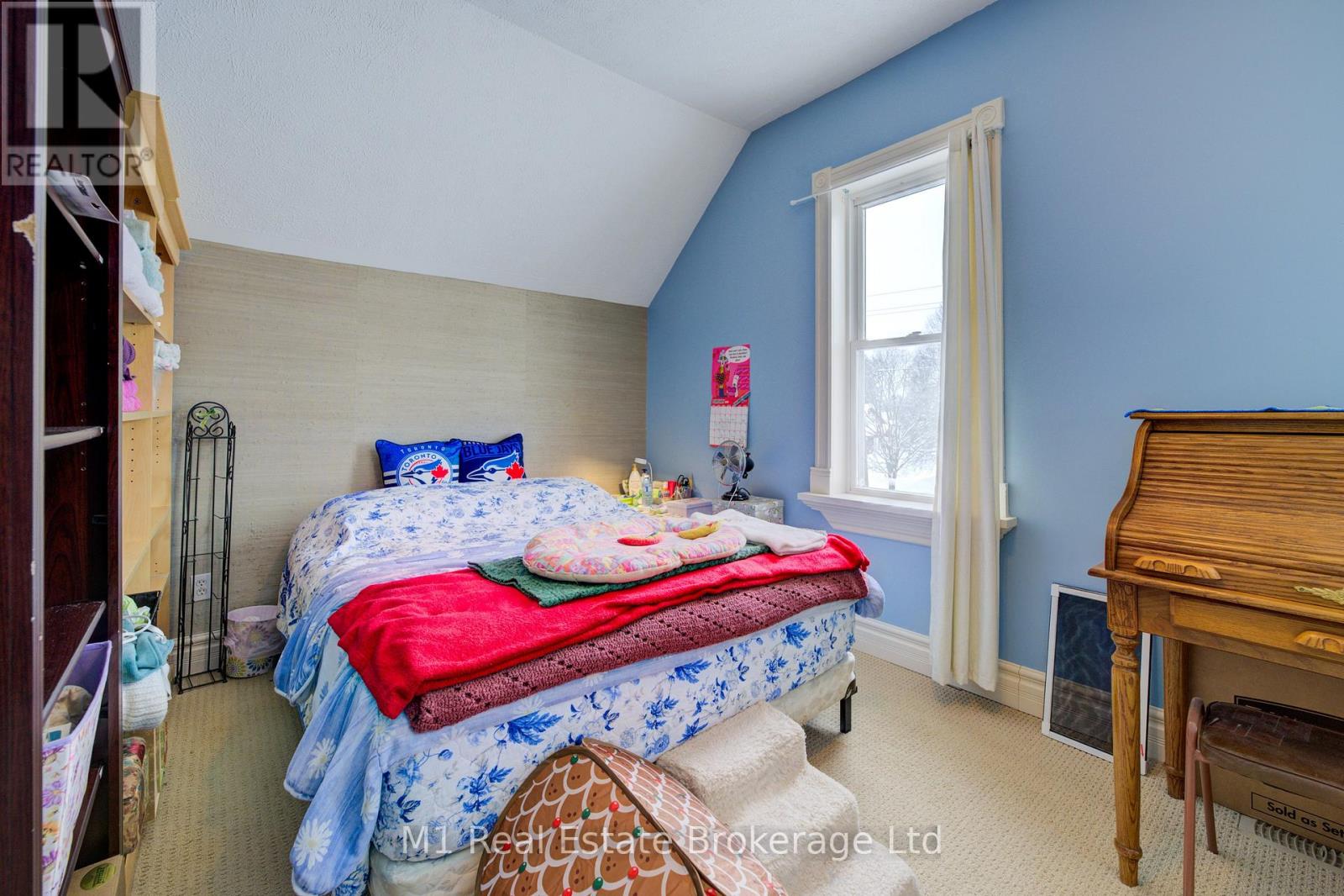 541 9th Street, Hanover, Ontario  N4N 1M3 - Photo 19 - X12317223