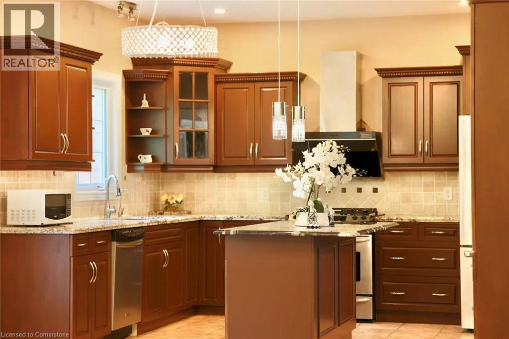 872 Creekside Drive, Waterloo, Ontario  N2V 2S7 - Photo 11 - 40756401