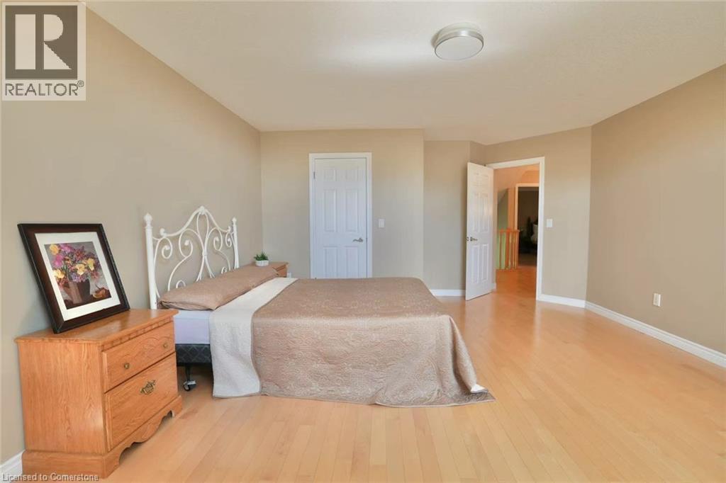 872 Creekside Drive, Waterloo, Ontario  N2V 2S7 - Photo 31 - 40756401