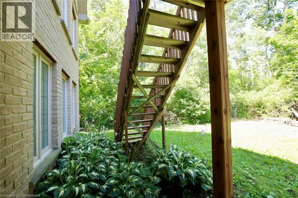 872 Creekside Drive, Waterloo, Ontario  N2V 2S7 - Photo 45 - 40756401