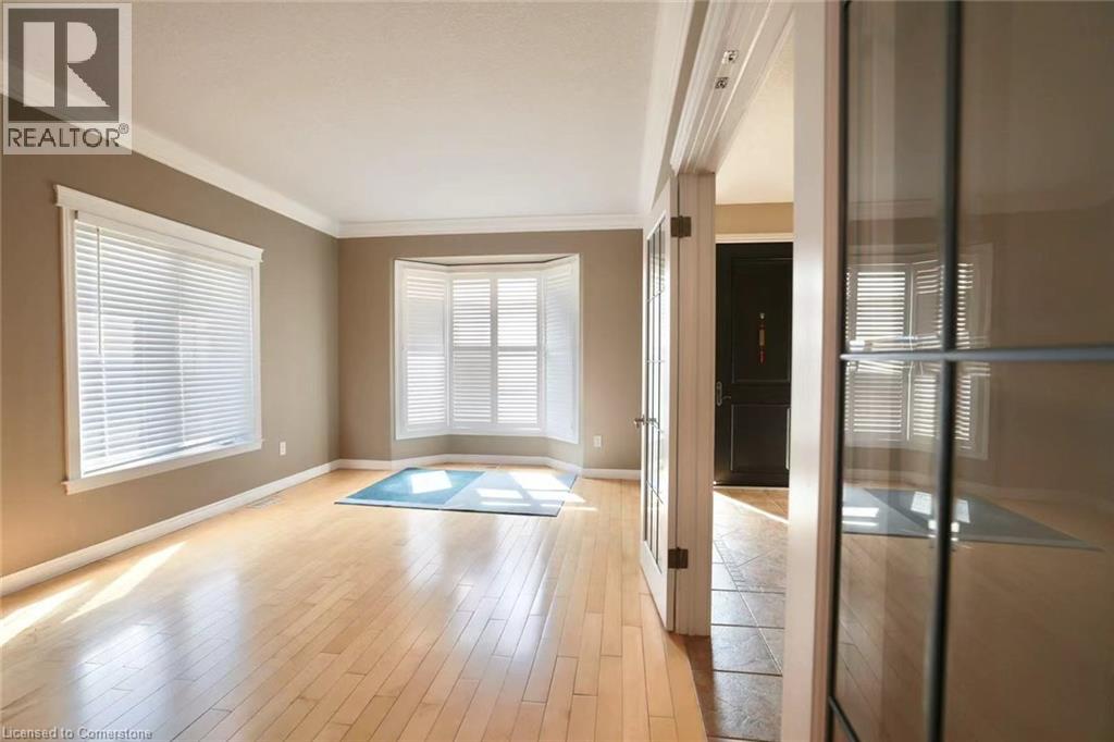 872 Creekside Drive, Waterloo, Ontario  N2V 2S7 - Photo 8 - 40756401