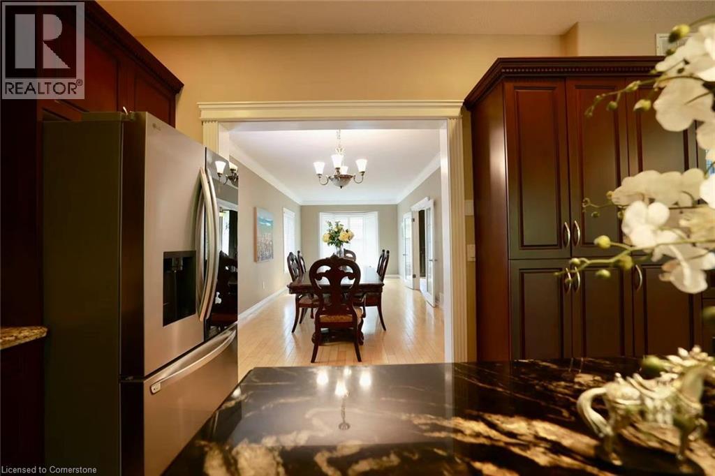 872 Creekside Drive, Waterloo, Ontario  N2V 2S7 - Photo 9 - 40756401