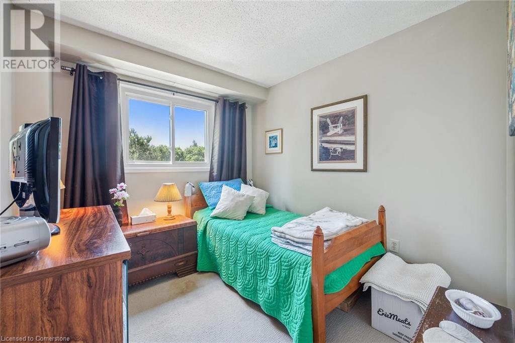 40 Silvercreek Parkway N Unit# 30, Guelph, Ontario  N1H 7X5 - Photo 15 - 40756586