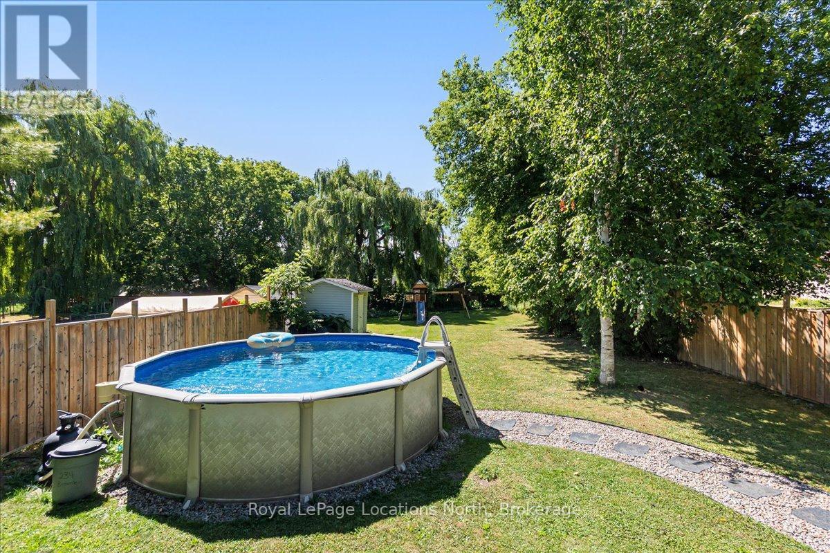 201 Beech Street, Clearview, Ontario  L0M 1S0 - Photo 4 - S12318920