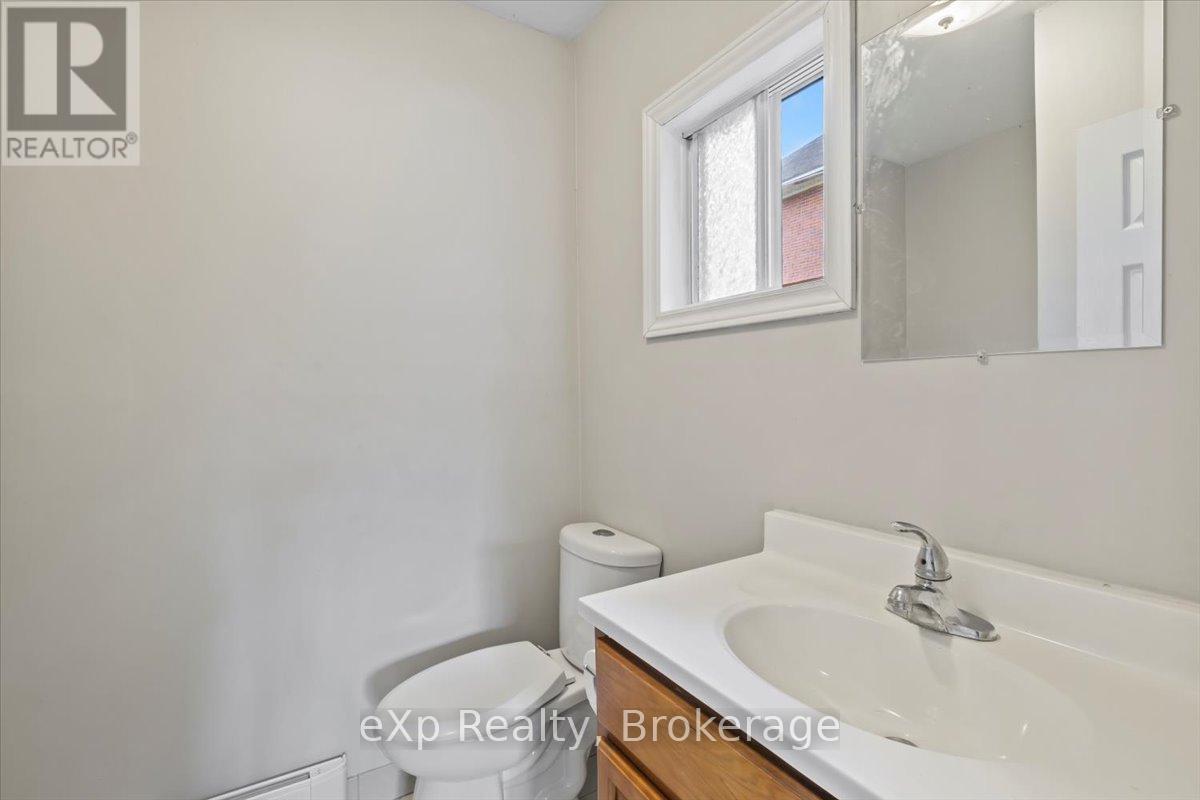 496 Main Street E, Southgate, Ontario  N0C 1B0 - Photo 10 - X12318903