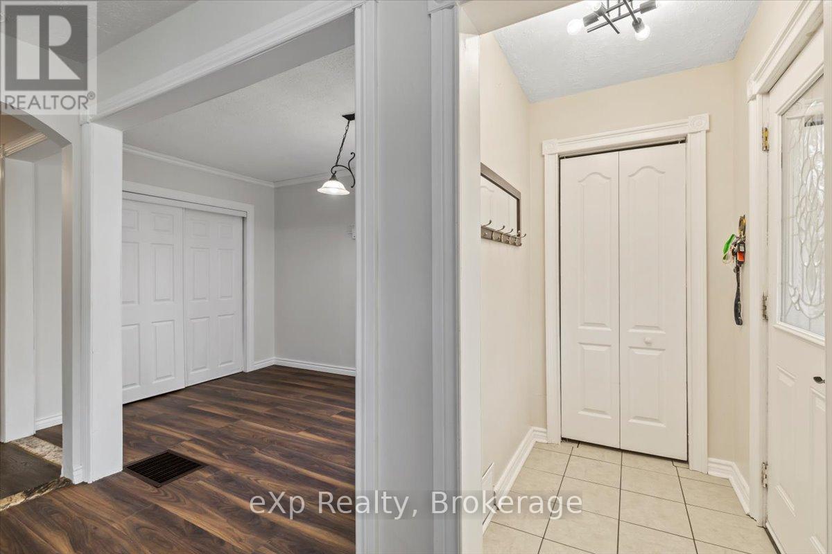 496 Main Street E, Southgate, Ontario  N0C 1B0 - Photo 13 - X12318903