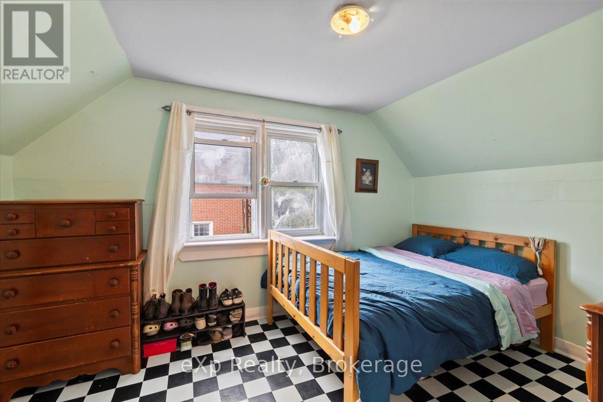 496 Main Street E, Southgate, Ontario  N0C 1B0 - Photo 14 - X12318903