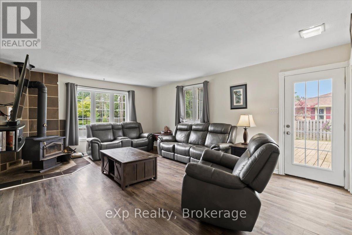 496 Main Street E, Southgate, Ontario  N0C 1B0 - Photo 6 - X12318903