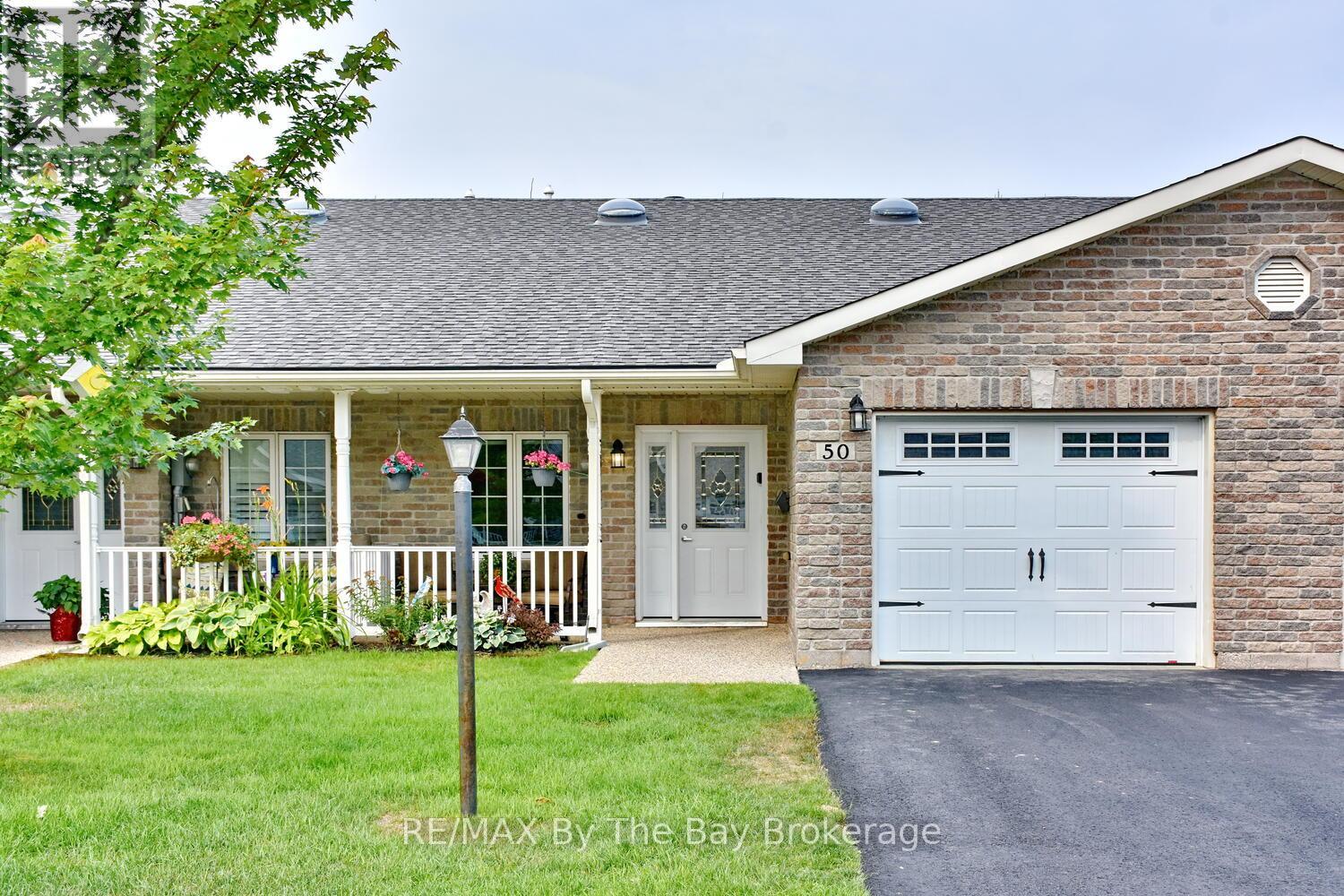 50 Clover Crescent, Wasaga Beach, Ontario  L9Z 0G4 - Photo 1 - S12318965