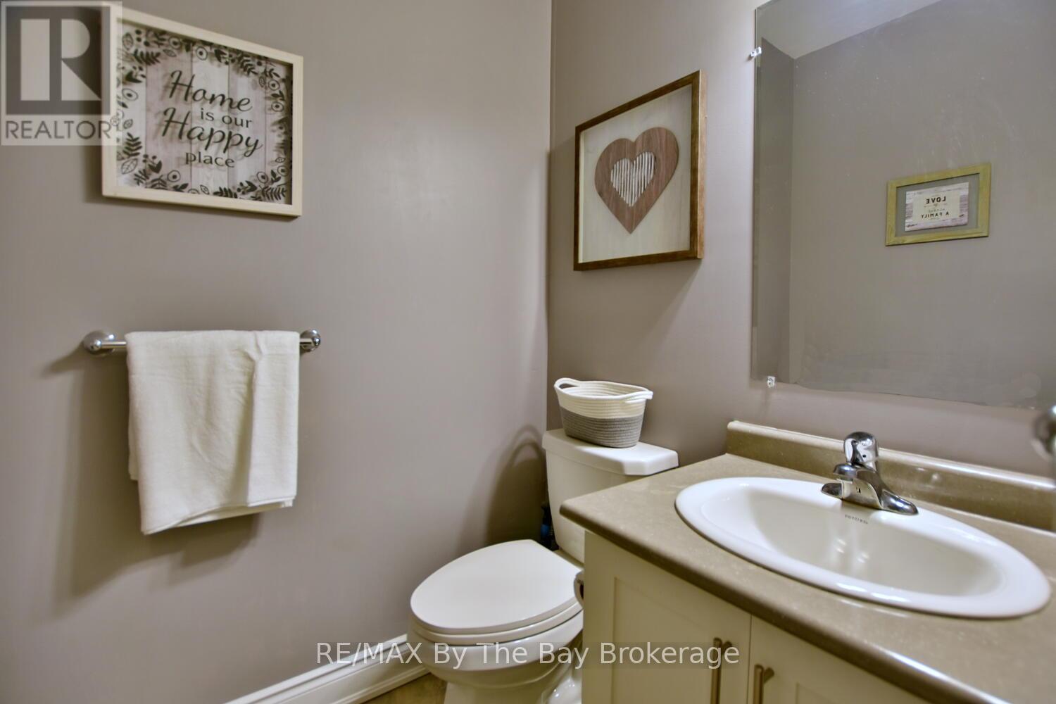 62 Puccini Drive, Wasaga Beach, Ontario  L9Z 1Z4 - Photo 14 - S12318979