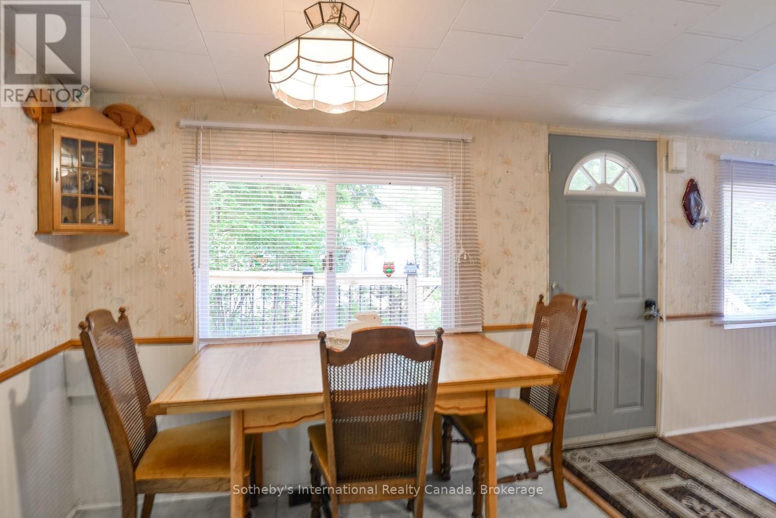 1145 South Morrison Lake Road, Gravenhurst, Ontario  P0E 1G0 - Photo 12 - X12318973