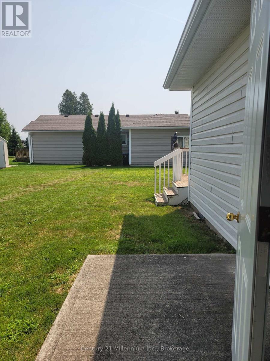 74 Pennsylvania Avenue, Wasaga Beach, Ontario  L9Z 3A8 - Photo 29 - S12319136