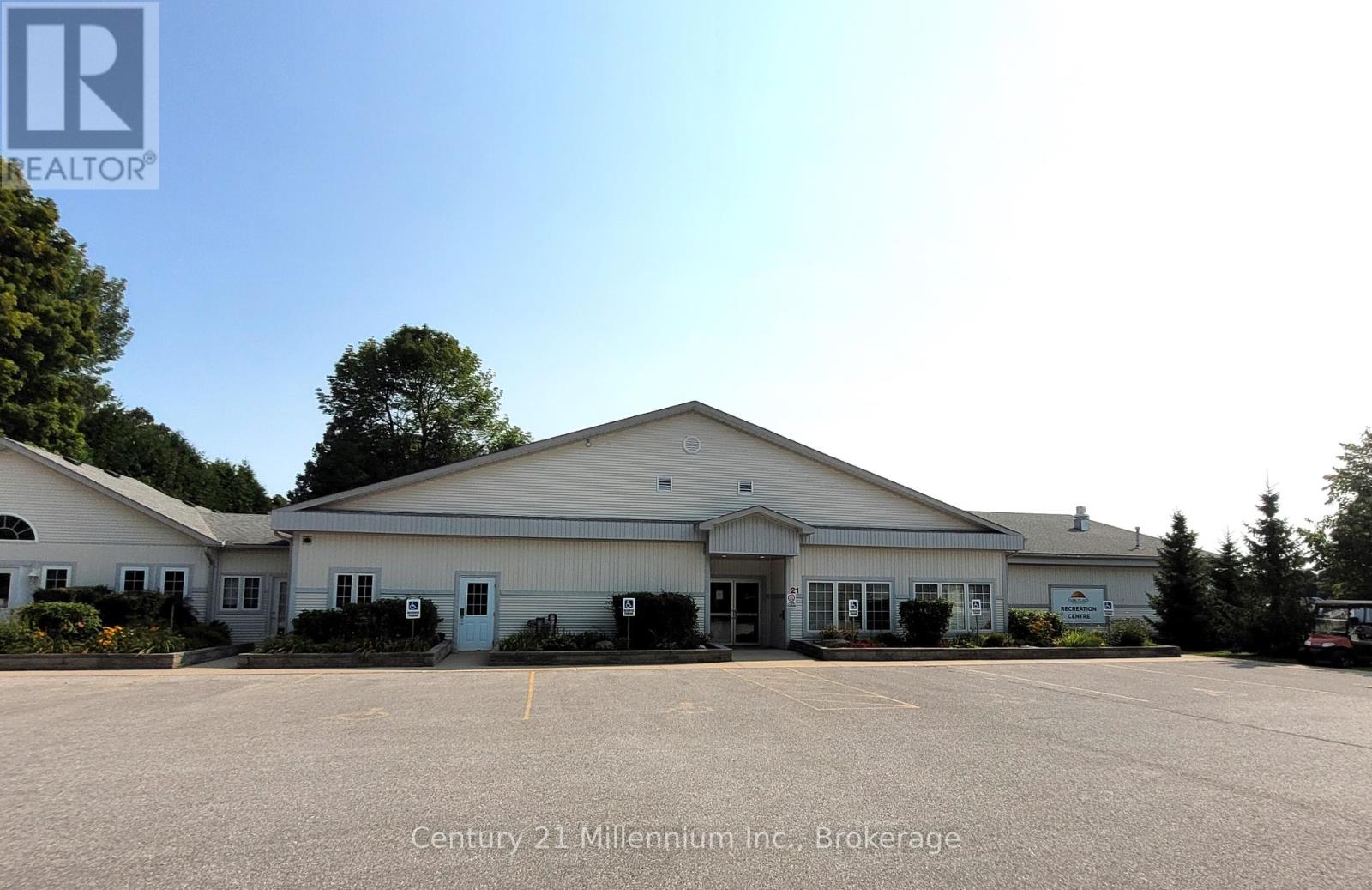 74 Pennsylvania Avenue, Wasaga Beach, Ontario  L9Z 3A8 - Photo 50 - S12319136
