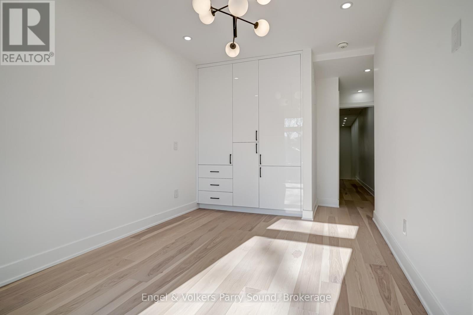 230 Willow Avenue, Toronto, Ontario  M4E 3K7 - Photo 20 - E12319421