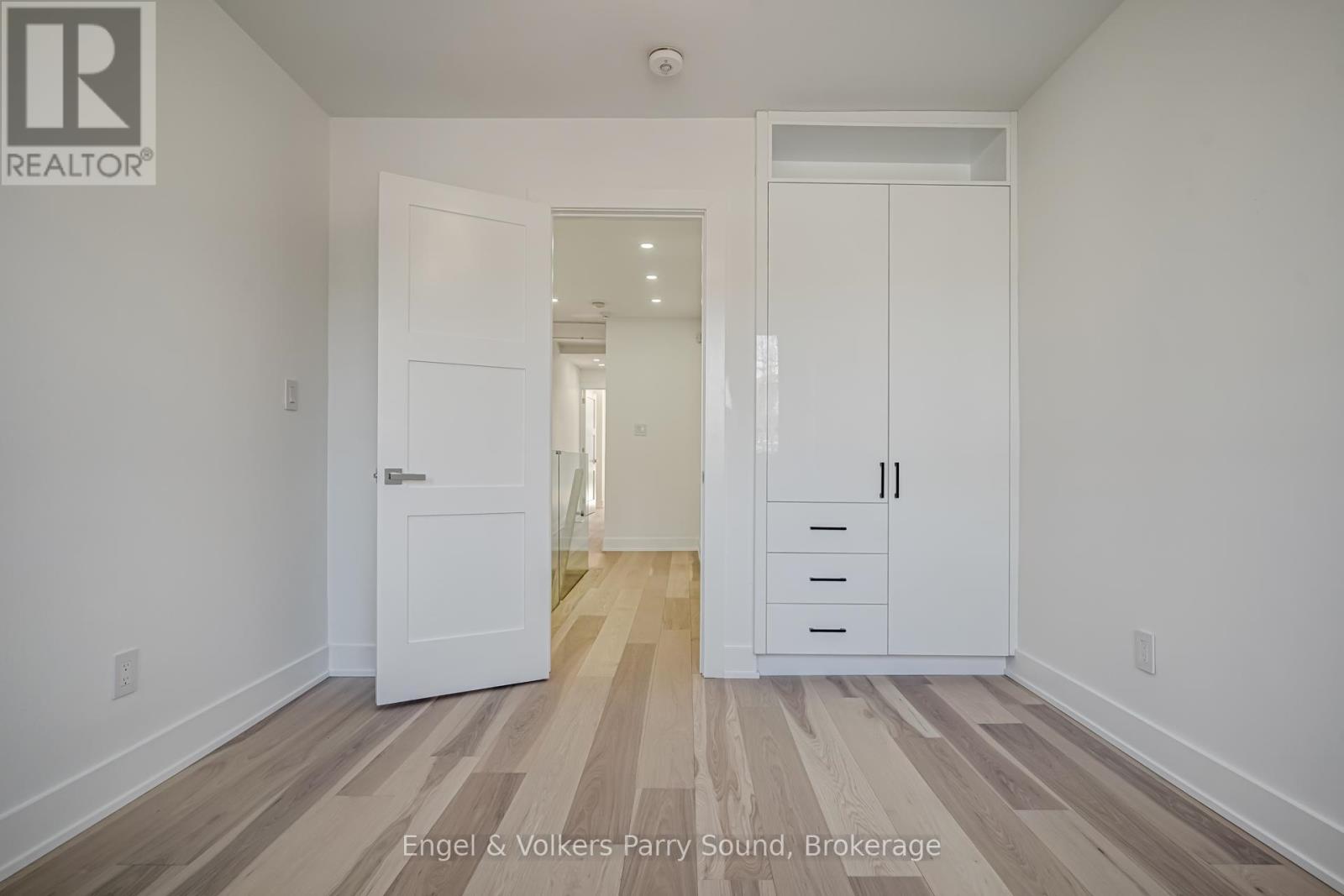 230 Willow Avenue, Toronto, Ontario  M4E 3K7 - Photo 26 - E12319421