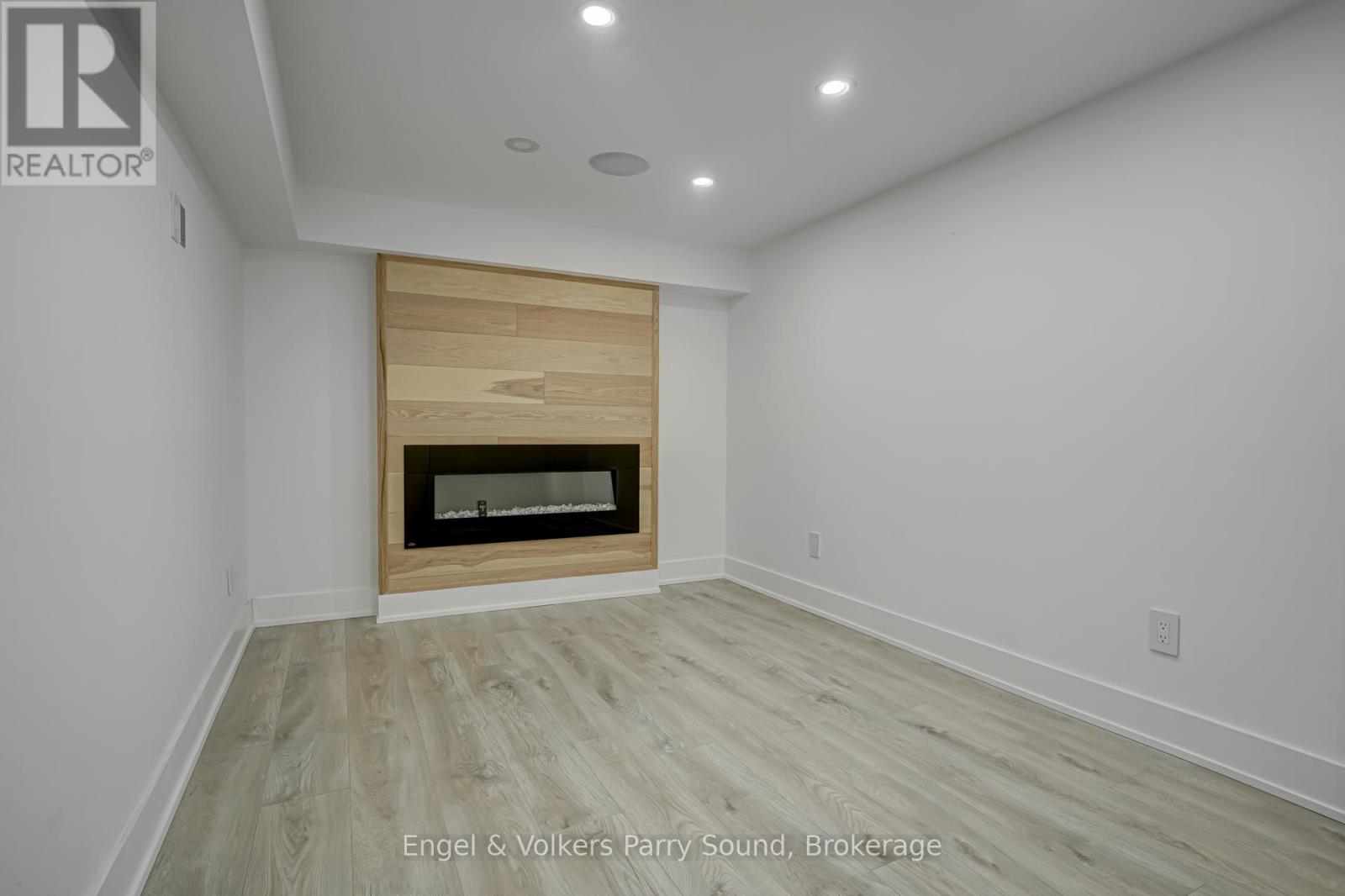 230 Willow Avenue, Toronto, Ontario  M4E 3K7 - Photo 39 - E12319421