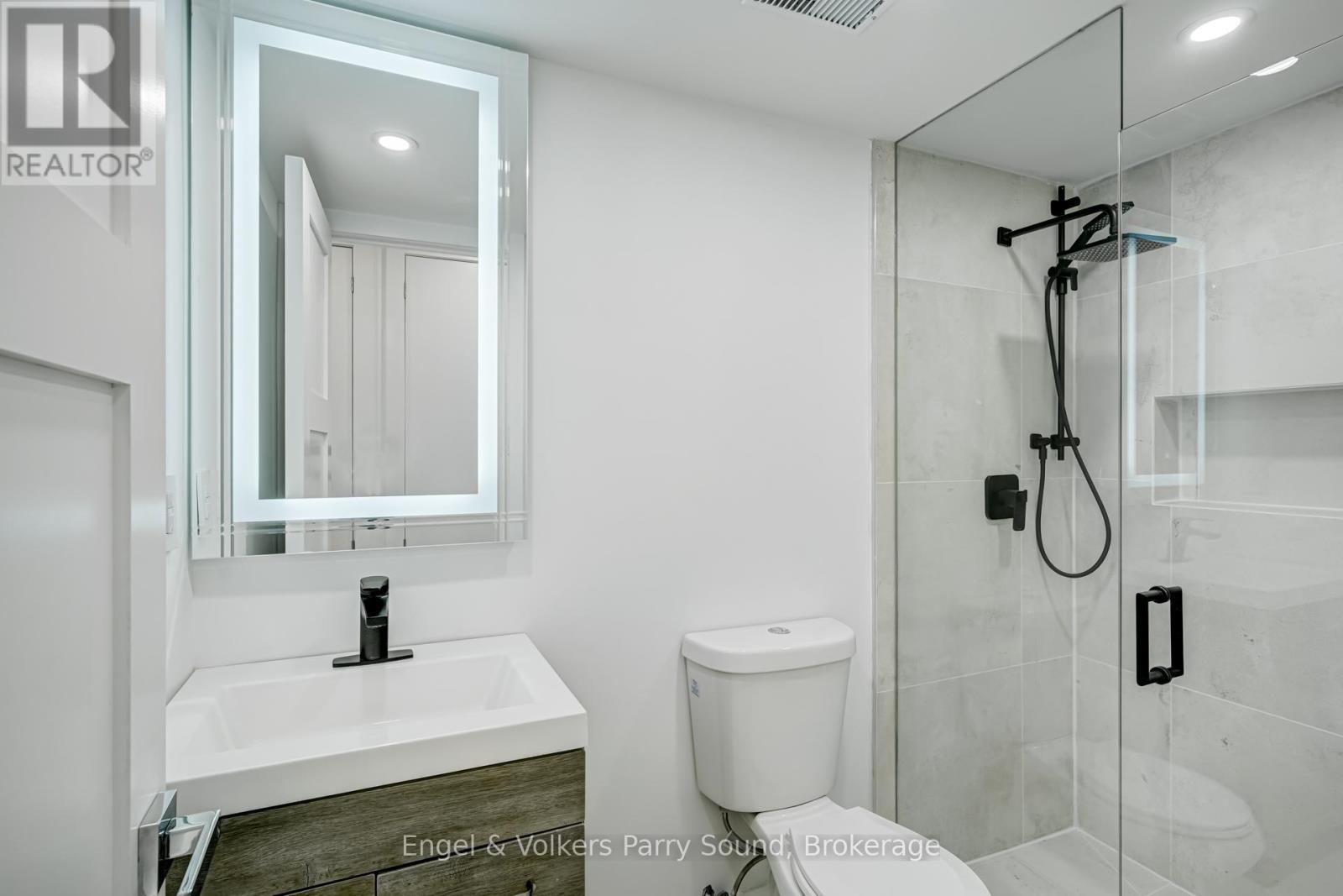230 Willow Avenue, Toronto, Ontario  M4E 3K7 - Photo 43 - E12319421