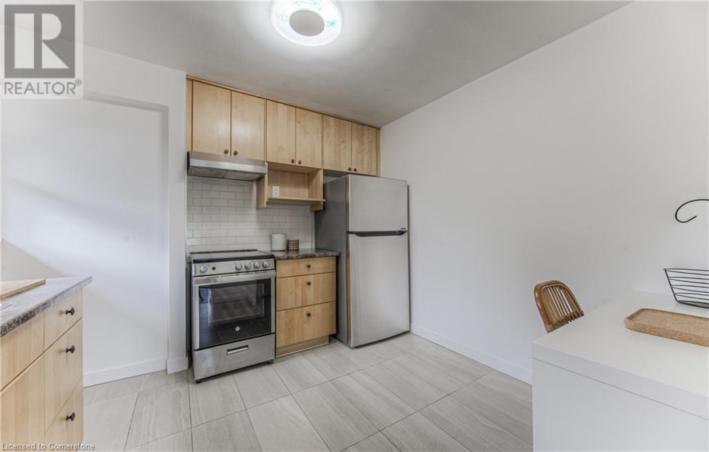 98 Harber Avenue, Kitchener, Ontario  N2C 1Z2 - Photo 11 - 40756655