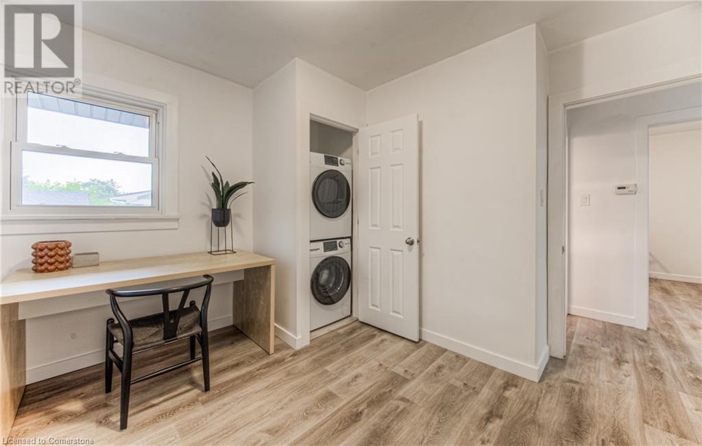 98 Harber Avenue, Kitchener, Ontario  N2C 1Z2 - Photo 24 - 40756655