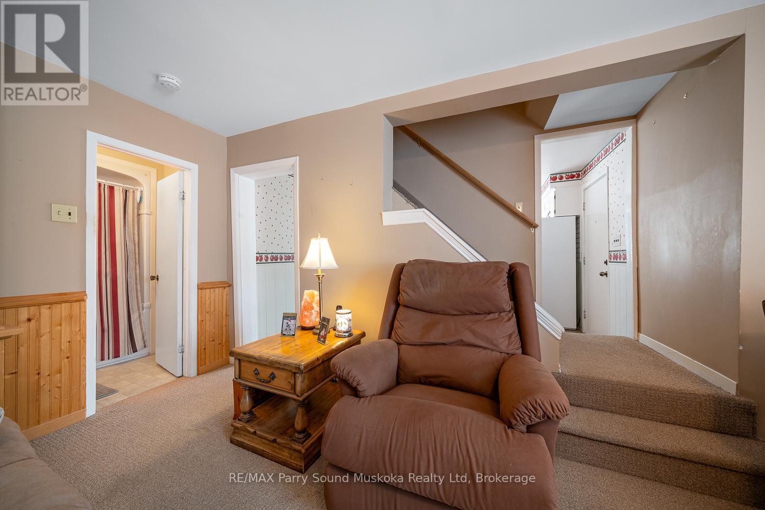 49 Cascade Street, Parry Sound, Ontario  P2A 1J8 - Photo 26 - X12319664