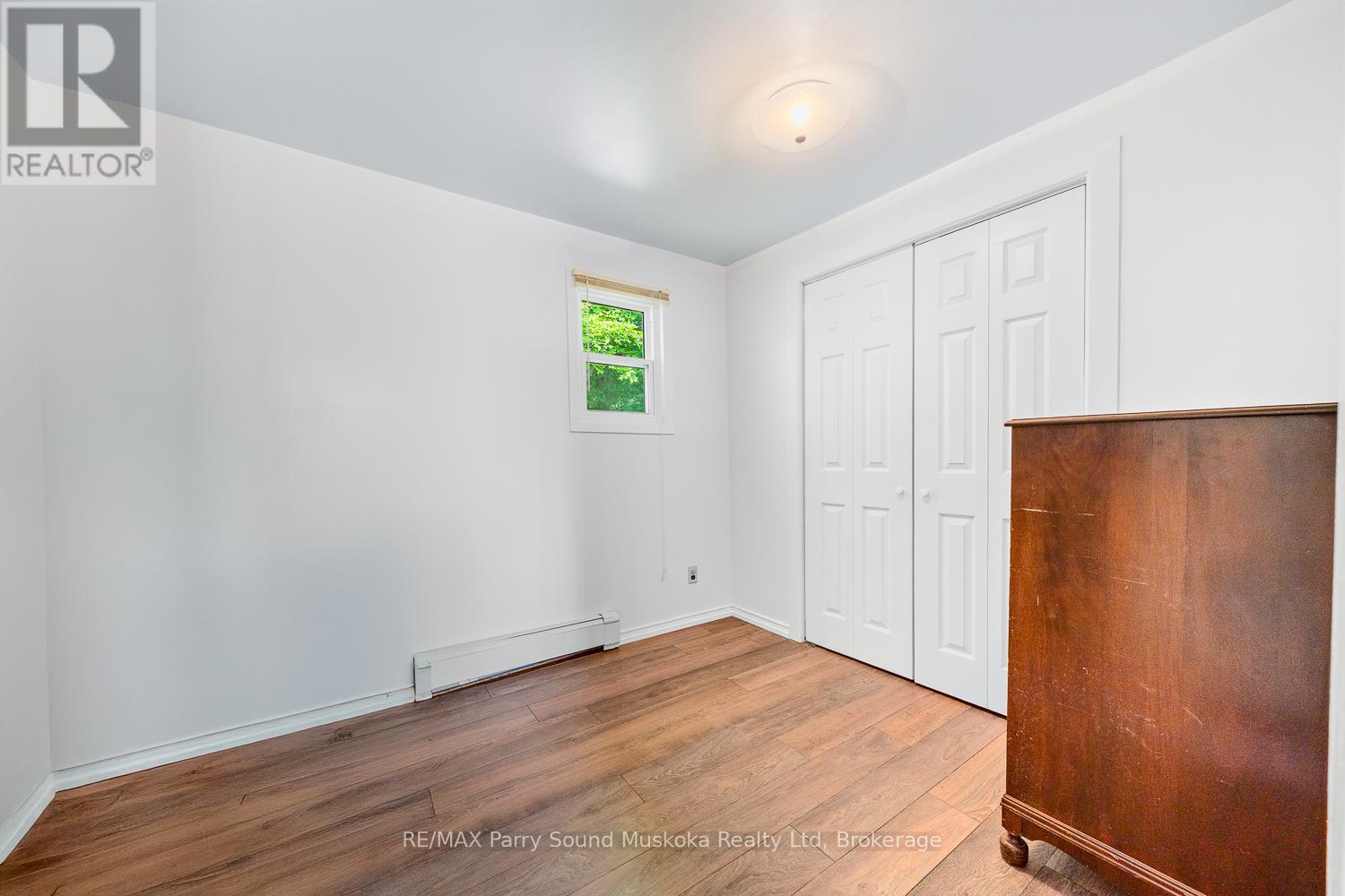 49 Cascade Street, Parry Sound, Ontario  P2A 1J8 - Photo 8 - X12319664