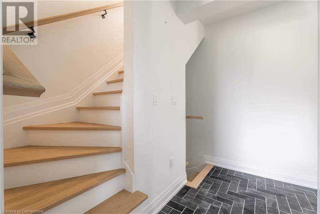 37b Victoria Avenue, Cambridge, Ontario  N1S 1X2 - Photo 16 - 40756623