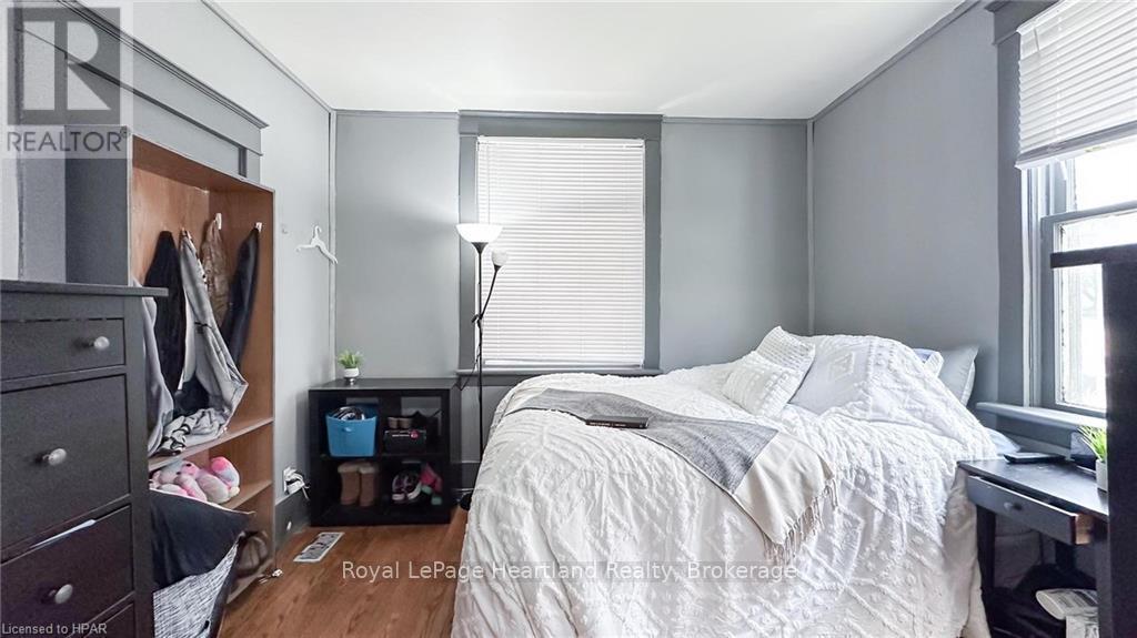 3064 Patrick Street, Howick, Ontario  N0G 1V0 - Photo 8 - X12319809