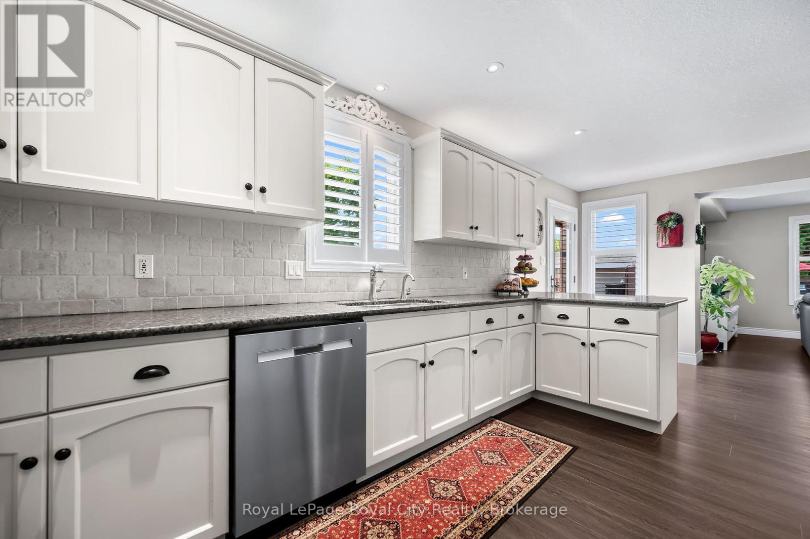 7 Marigold Drive, Guelph, Ontario  N1C 1G5 - Photo 17 - X12320089