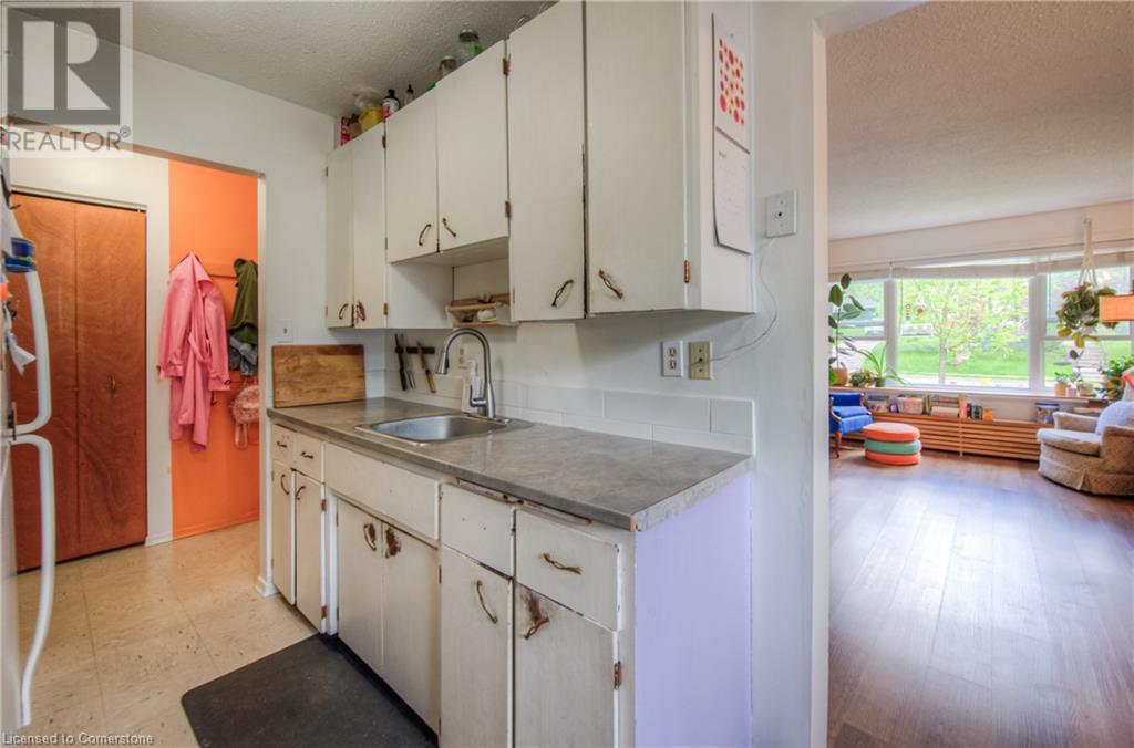 56 George Street, Waterloo, Ontario  N2J 1K7 - Photo 13 - 40756616