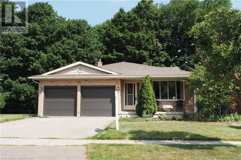 630 RED PINE Drive, Waterloo, Ontario