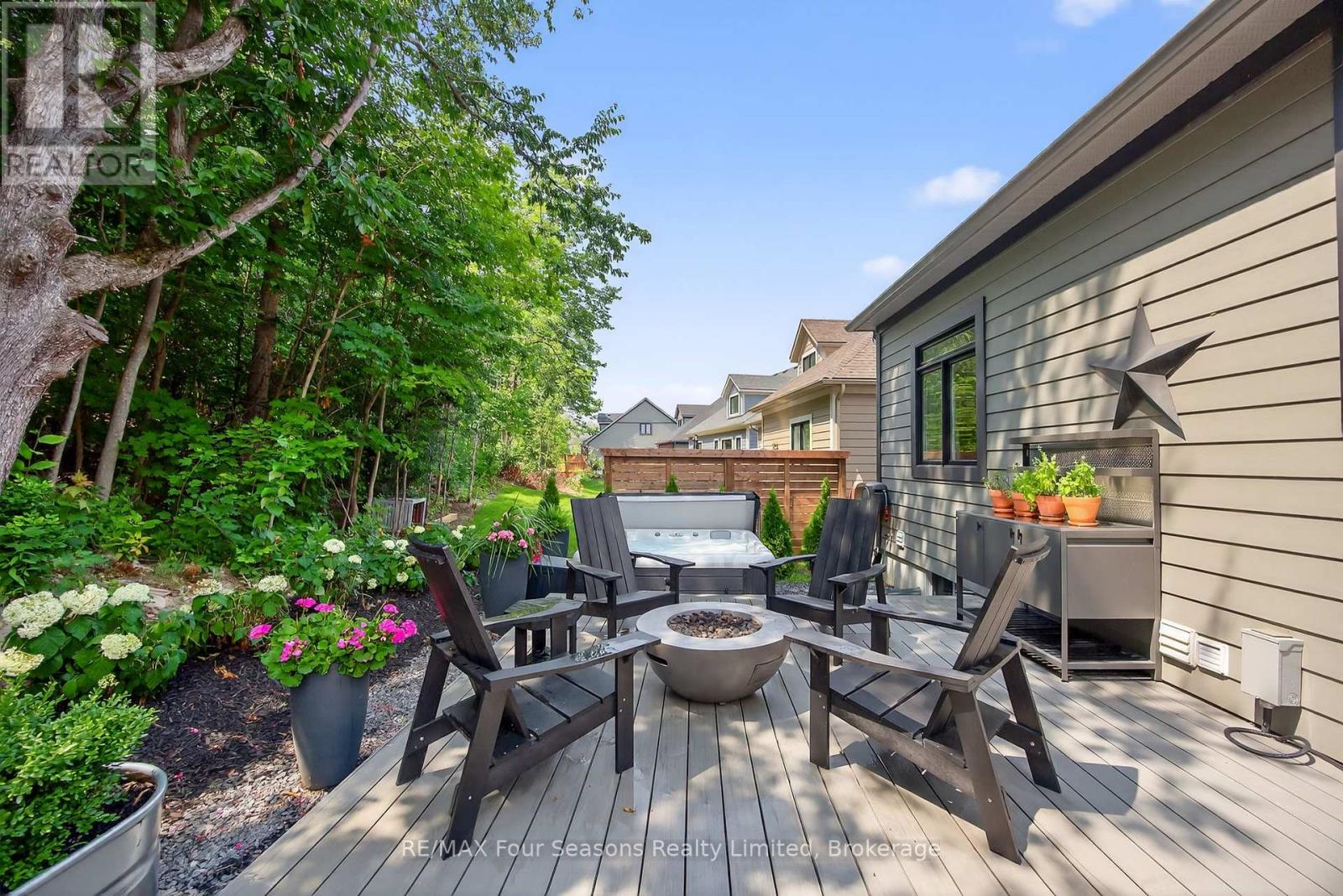 112 Schooners Lane, Blue Mountains, Ontario  N0H 2P0 - Photo 35 - X12320179
