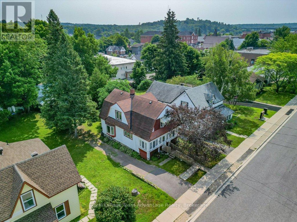 71 Gibson Street, Parry Sound, Ontario  P2A 1X2 - Photo 36 - X12320266
