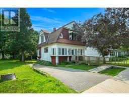 71 GIBSON STREET, Parry Sound, Ontario