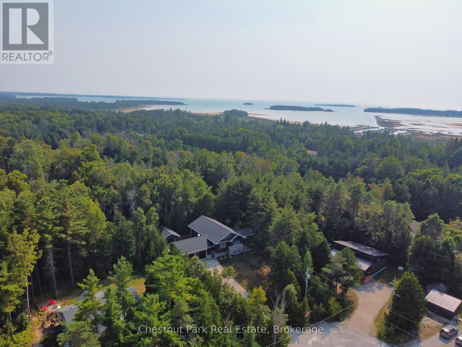 18 Telford Street, South Bruce Peninsula, Ontario  N0H 2T0 - Photo 28 - X12320288