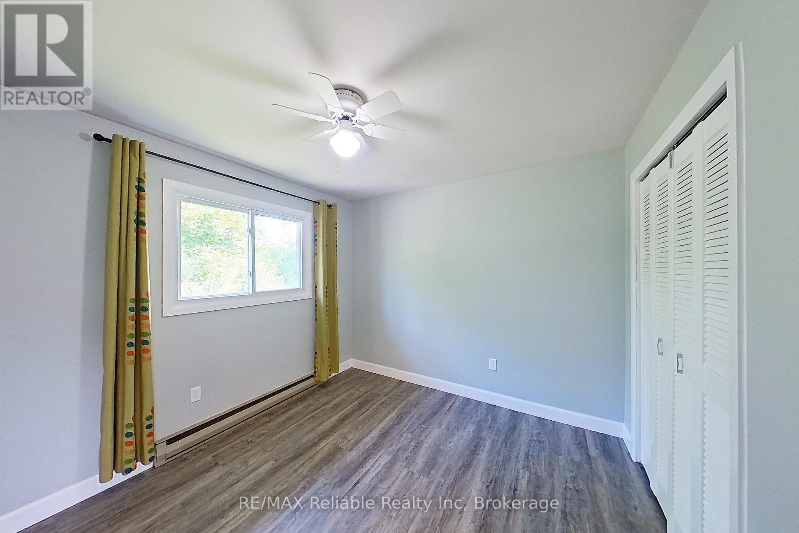 439 Queen Street E, Wellington North, Ontario  N0G 2L2 - Photo 18 - X12320549