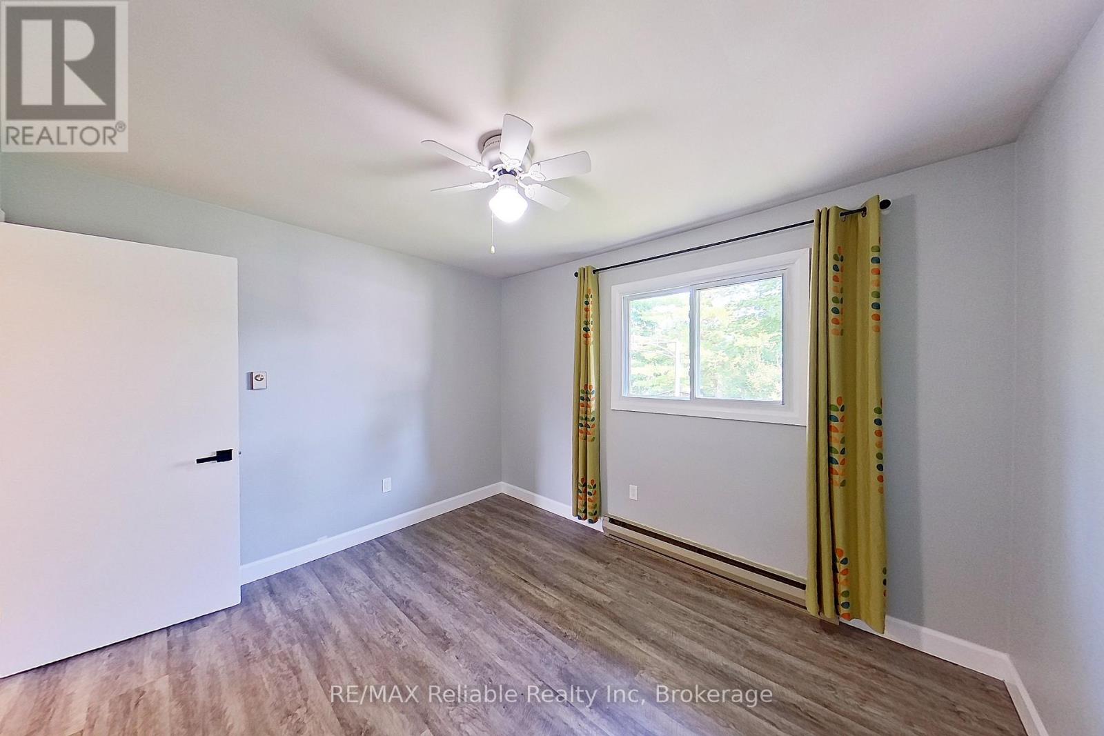 439 Queen Street E, Wellington North, Ontario  N0G 2L2 - Photo 19 - X12320549