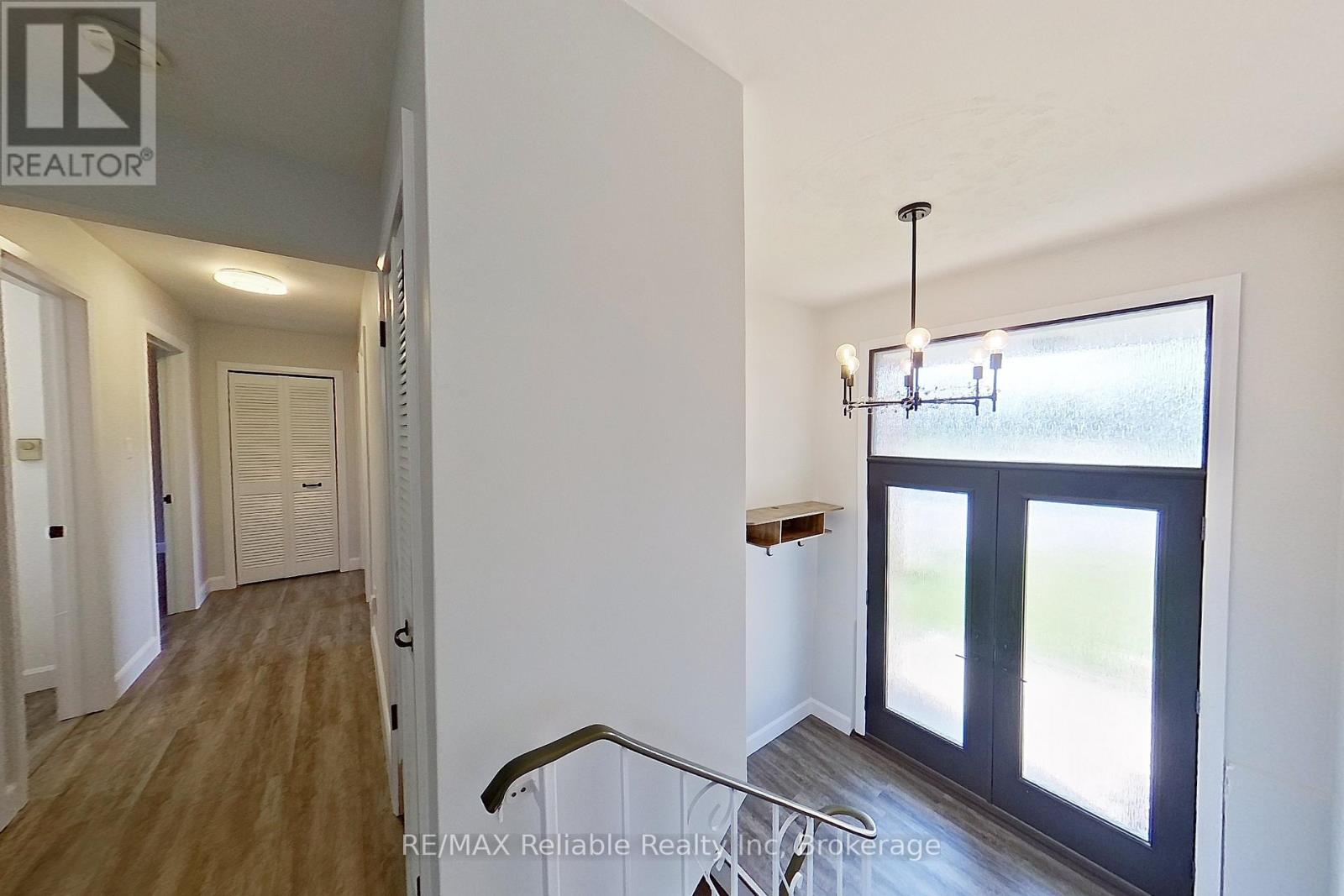 439 Queen Street E, Wellington North, Ontario  N0G 2L2 - Photo 34 - X12320549