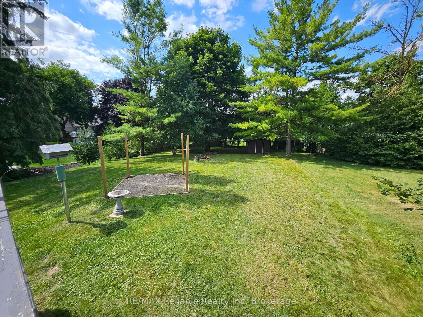 439 Queen Street E, Wellington North, Ontario  N0G 2L2 - Photo 40 - X12320549
