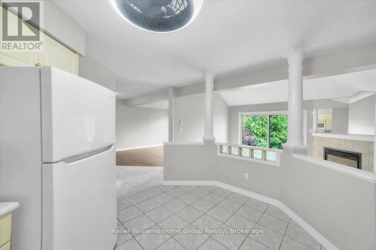 10 Periwinkle Way, Guelph, Ontario  N1L 1H8 - Photo 17 - X12320584