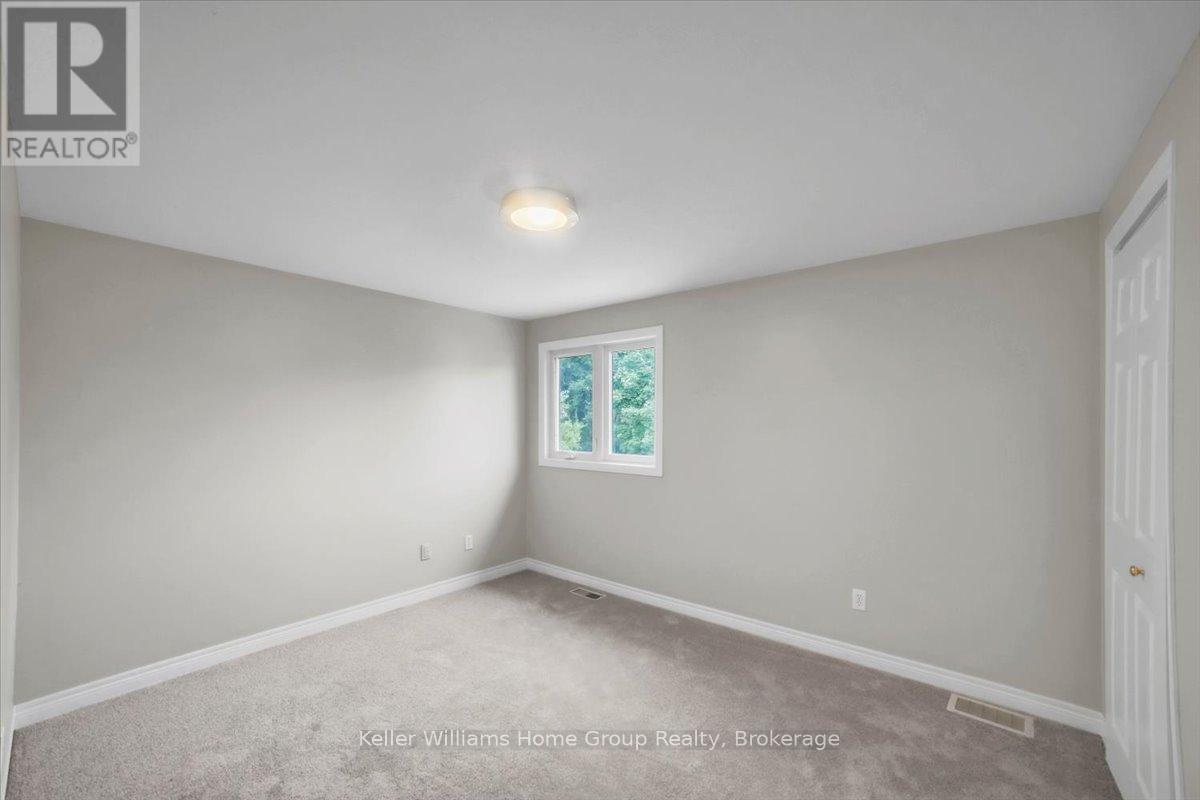 10 Periwinkle Way, Guelph, Ontario  N1L 1H8 - Photo 30 - X12320584