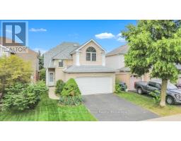 10 PERIWINKLE WAY, Guelph, Ontario