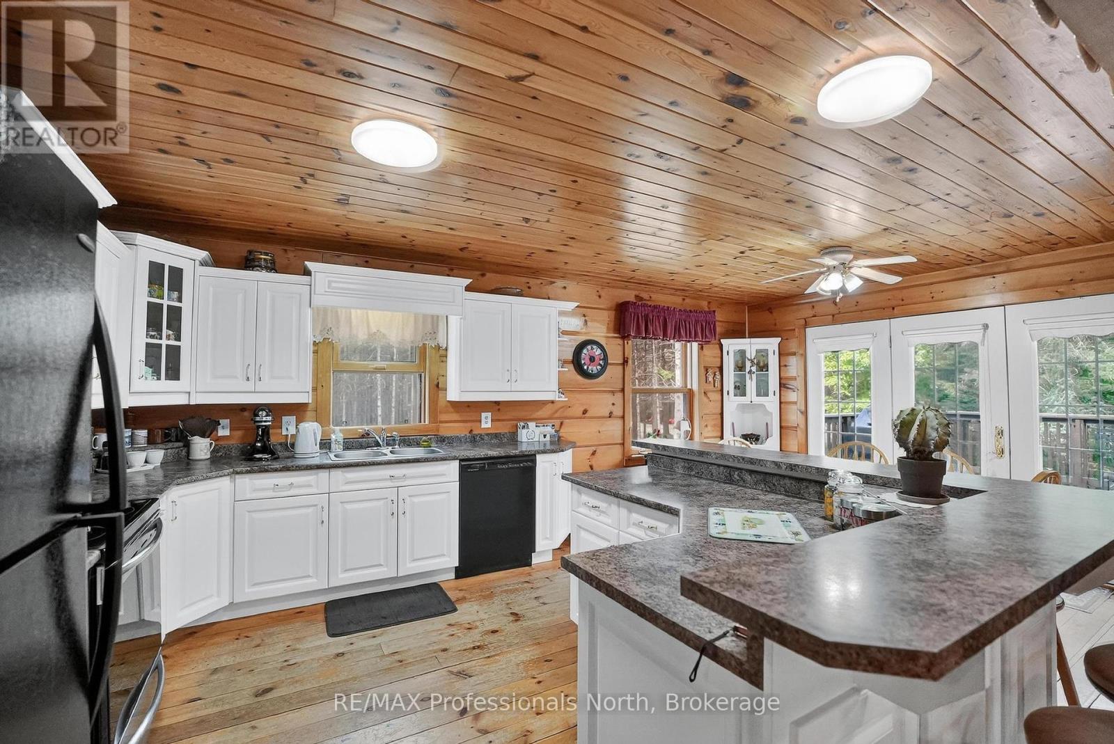 1183 Conway Road, Minden Hills, Ontario  K0M 2K0 - Photo 8 - X12320769