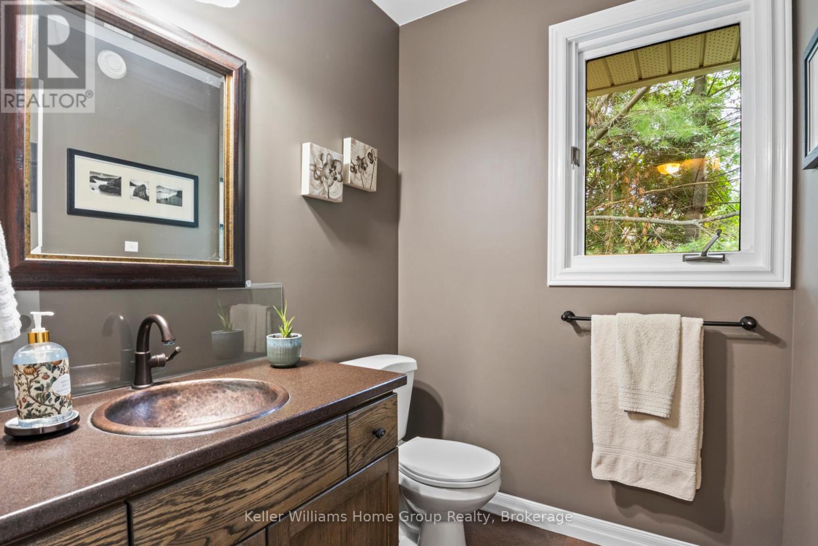25 Riverview Drive, Centre Wellington, Ontario  N0B 1J0 - Photo 17 - X12320789