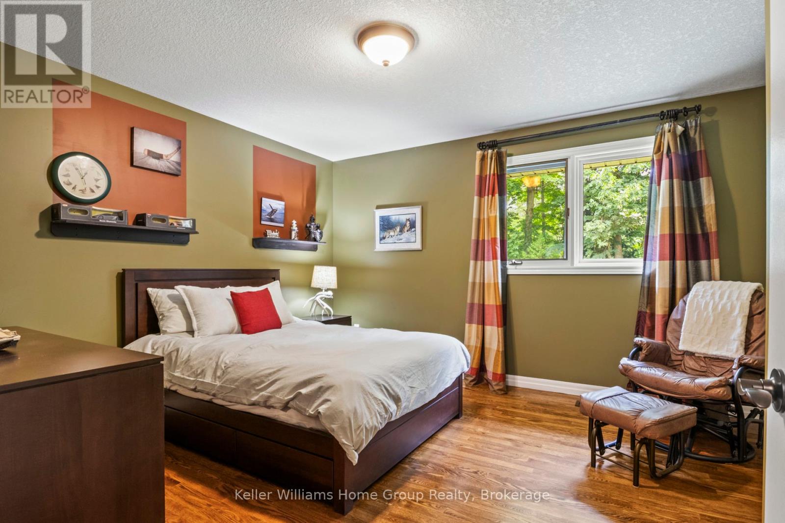 25 Riverview Drive, Centre Wellington, Ontario  N0B 1J0 - Photo 20 - X12320789