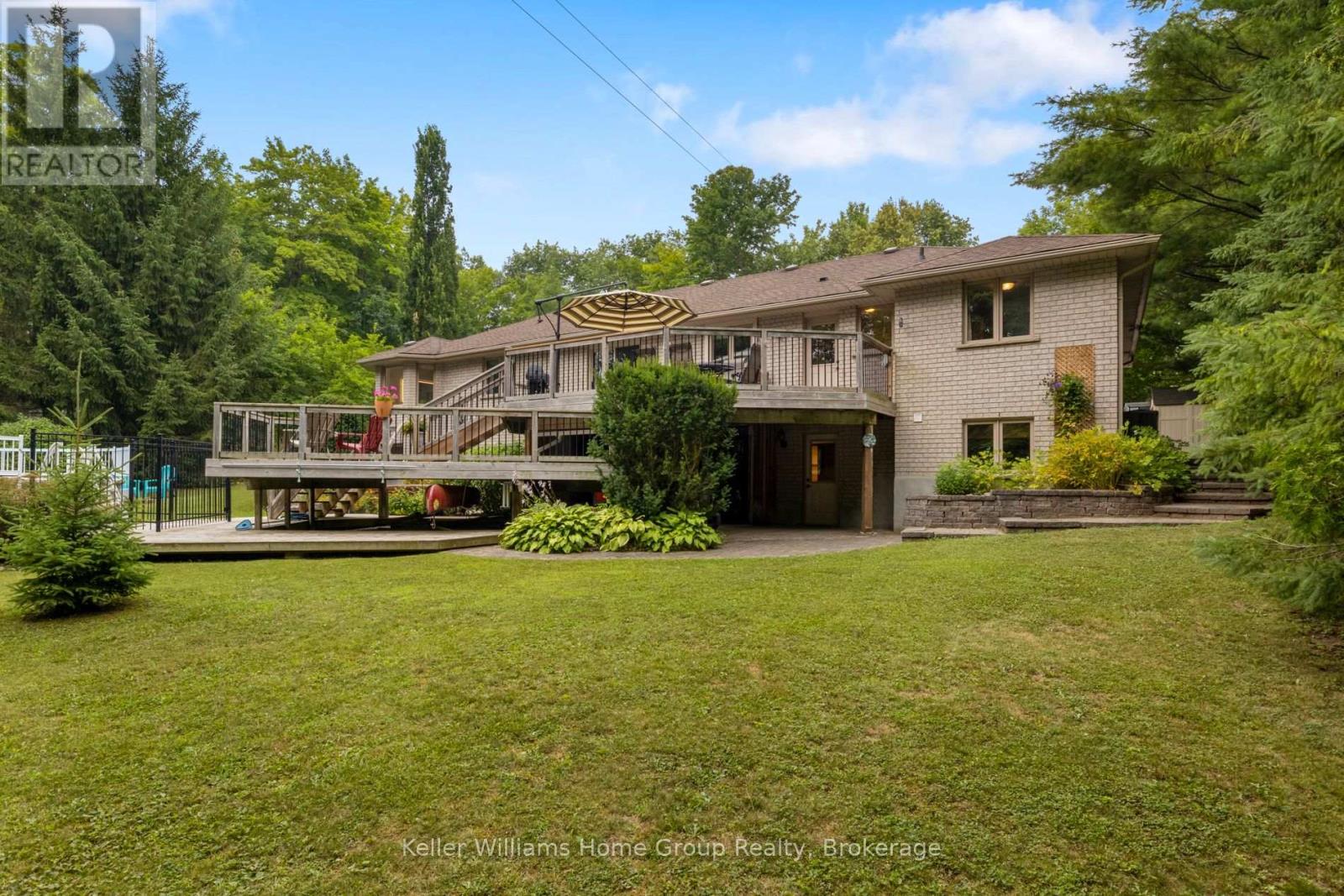 25 Riverview Drive, Centre Wellington, Ontario  N0B 1J0 - Photo 39 - X12320789