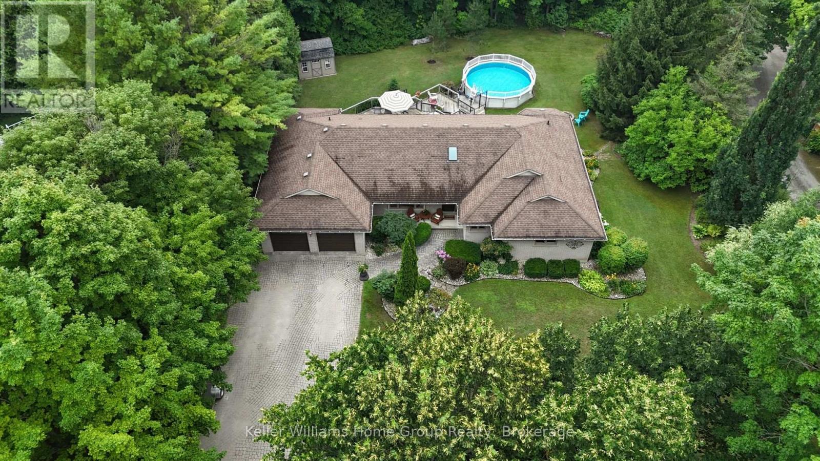25 Riverview Drive, Centre Wellington, Ontario  N0B 1J0 - Photo 47 - X12320789